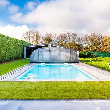 Сasa de vacaciones Grande Maison Avec Piscine Et Jacuzzi A La Campagne *