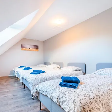 Сasa de vacaciones Grande Maison Avec Piscine Et Jacuzzi A La Campagne Desvres