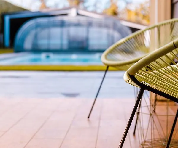 Grande Maison Avec Piscine Et Jacuzzi A La Campagne 데스프브레